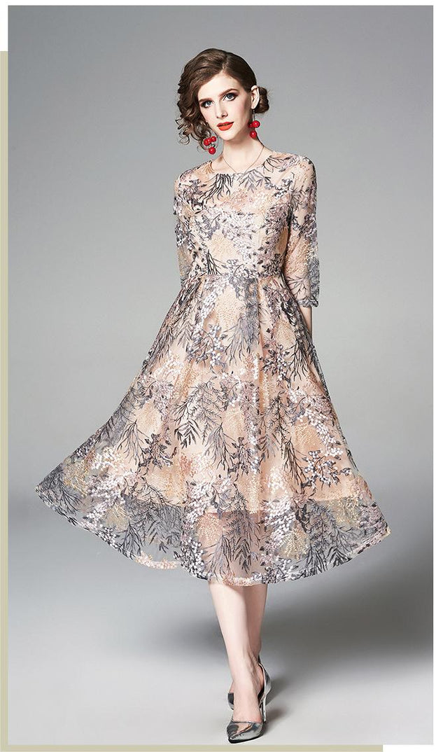 Embroidered Slim Dress