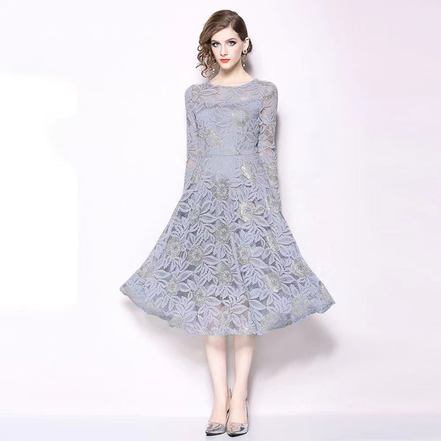 Silm-Fit Lace Dress