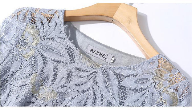 Silm-Fit Lace Dress