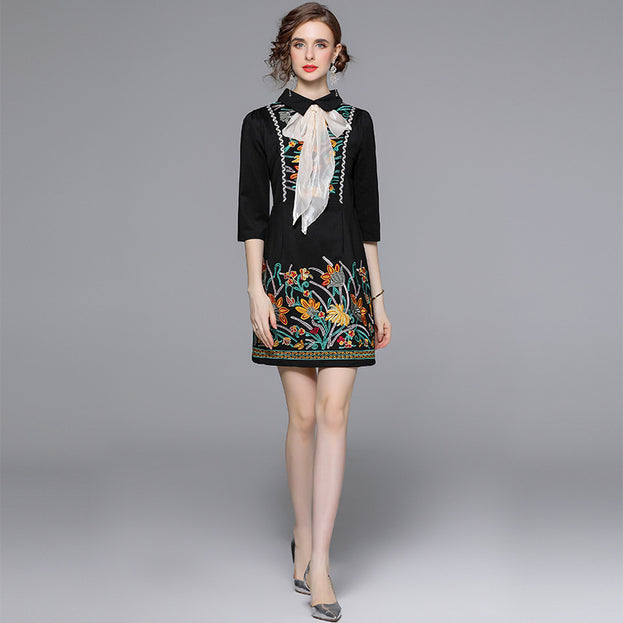 Heavy Positioning Embroidery Floral Bow Dress