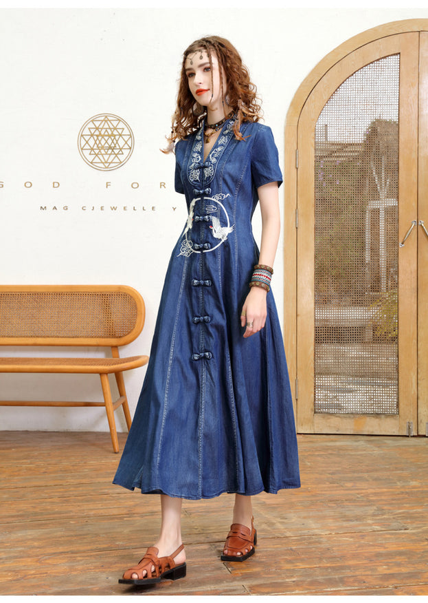 Embroidered Bodice Dress for Slimming