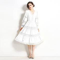 V-Neck Lantern Sleeve Temperament Water-Soluble Lace Stitching Mid-Length Dress
