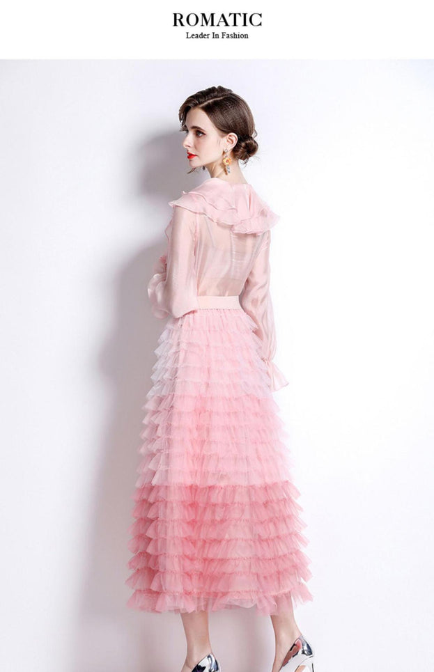 Sweet Peplum Top and Gradient Color Mesh Cake Skirt Suit
